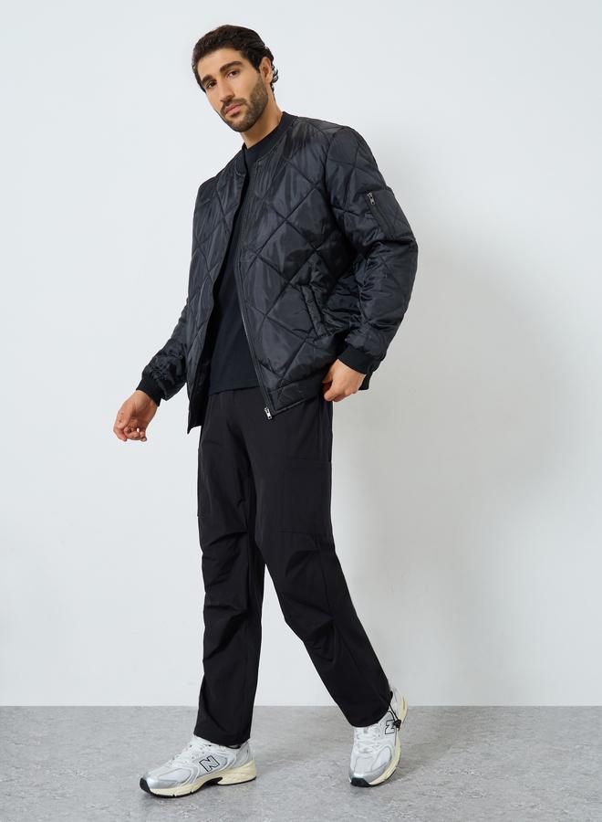 ستايلي بنطلون كارجو رجالي بقصة مريحة بتصميم ستريت وير - Image 2